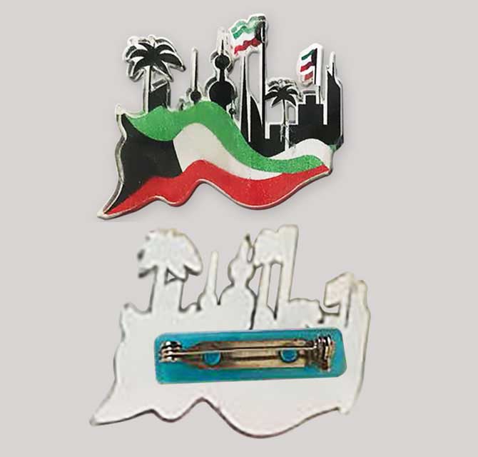 Acrylic Badge with Metal Pin - Kuwait Skyline