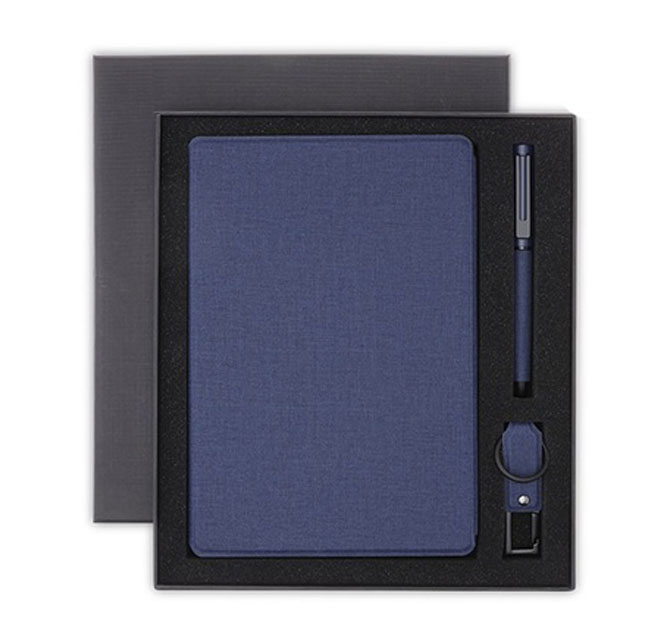 LENZEN - CHANGE ZERO Sustainable Gift Set with Refillable Notebook, Pen & USB Keychain - Navy