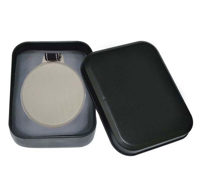 KARAK - Metal Luggage Tag With Leather Strap in a Tin Box