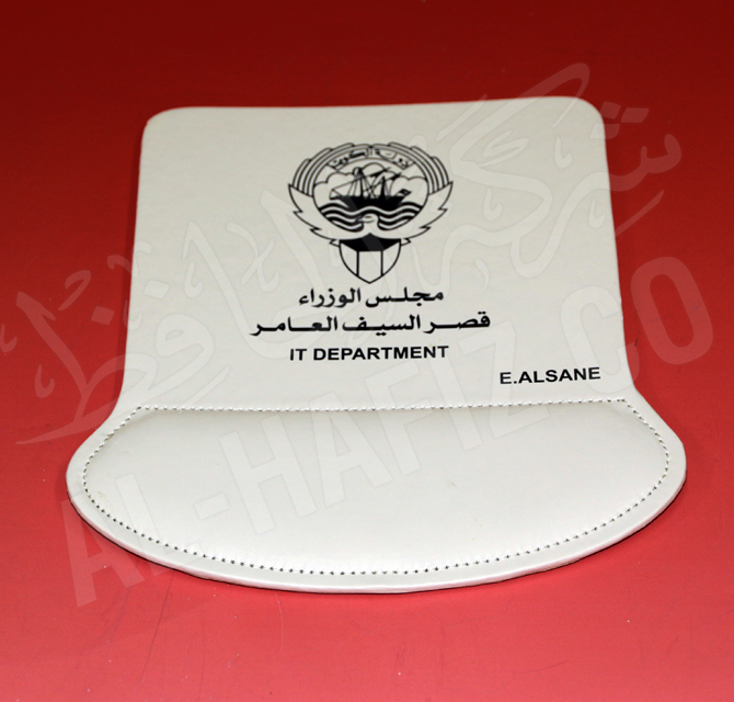 Silk Screen Printing on Mouse Pad 