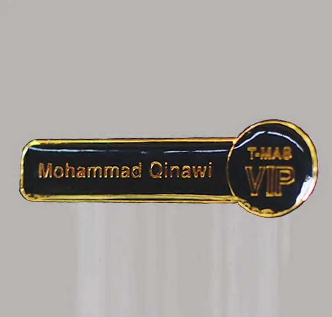 بادج اسم مطلي راتينج