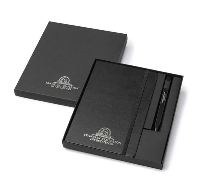 Moleskine Classic - طقم دفتر كبير وقلم Go (أسود)