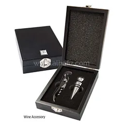 CONCONA - PIERRE CARDIN Wine Set